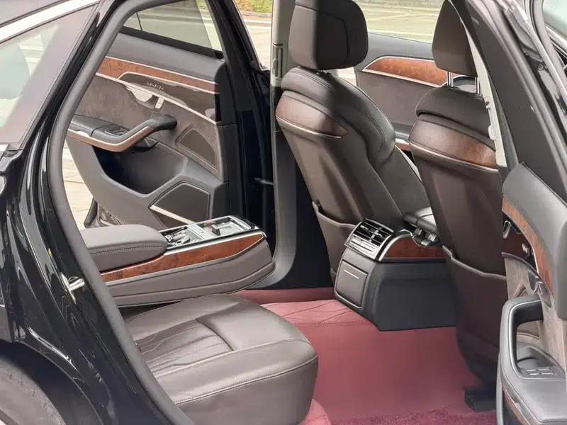 Audi A8 2019 Facelift Plus A8L 55 TFSI quattro Luxury — миниатюра 12