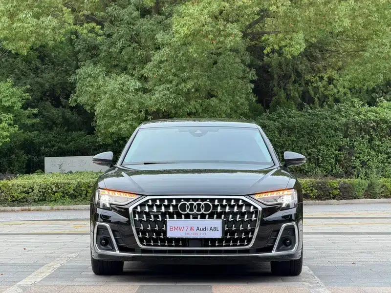 2023 Audi A8 A8L 50 TFSI quattro Premium — миниатюра 2