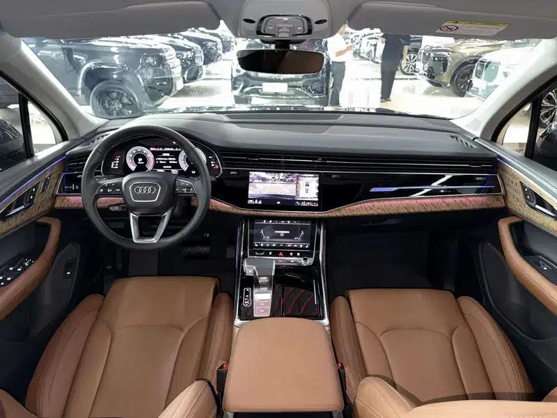 Audi Q7 2025 55 TFSI quattro S line Black Knight Edition — миниатюра 13