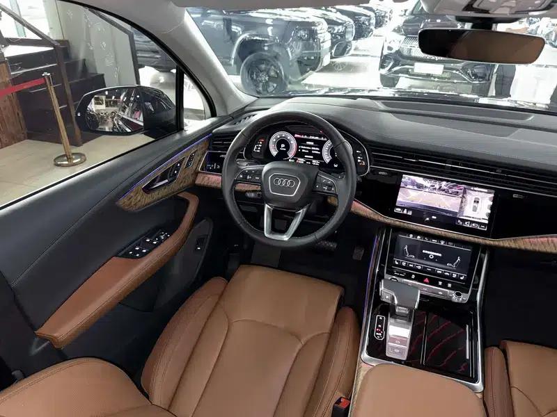 Audi Q7 2025 55 TFSI quattro S line Black Knight Edition — миниатюра 17