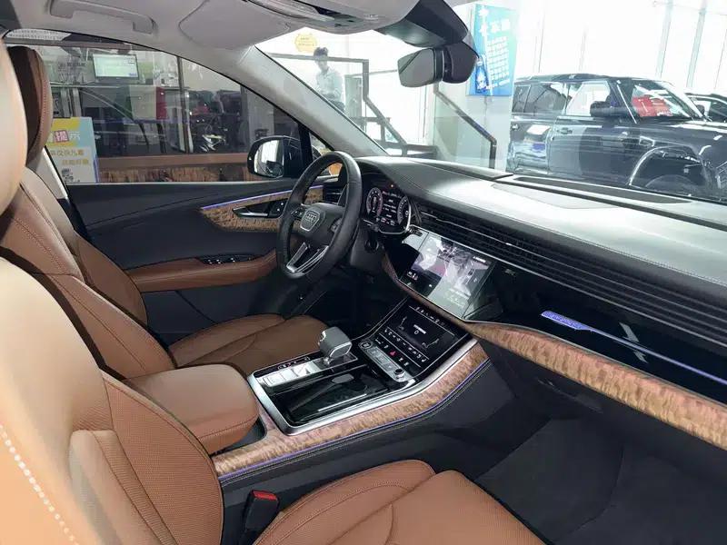Audi Q7 2025 55 TFSI quattro S line Black Knight Edition — миниатюра 19