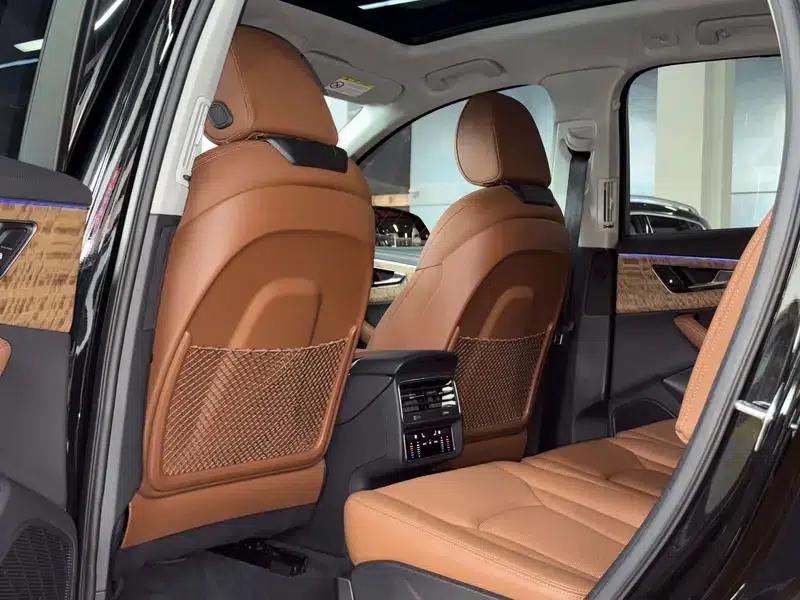 Audi Q7 2025 55 TFSI quattro S line Black Knight Edition — миниатюра 22