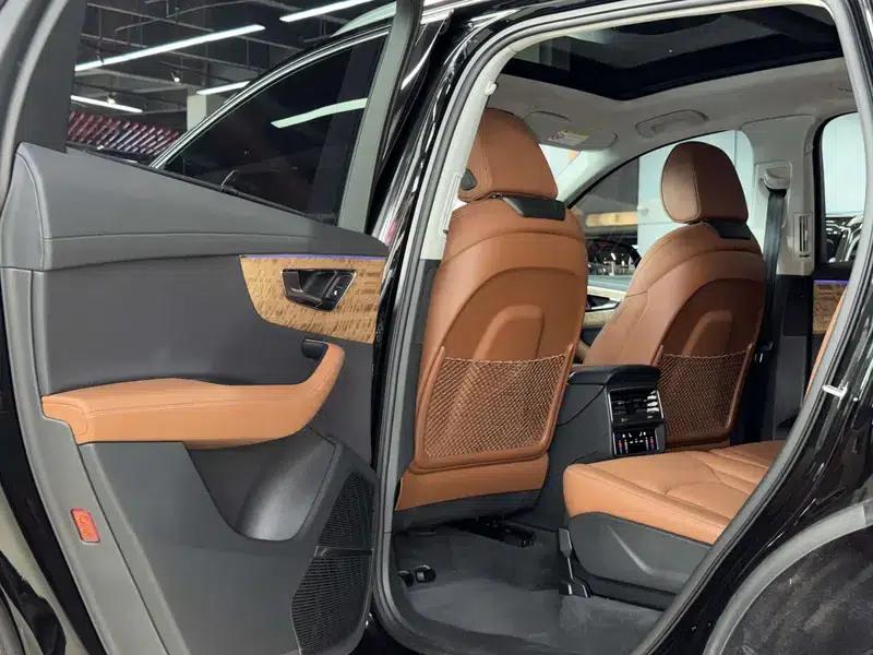 Audi Q7 2025 55 TFSI quattro S line Black Knight Edition — миниатюра 24
