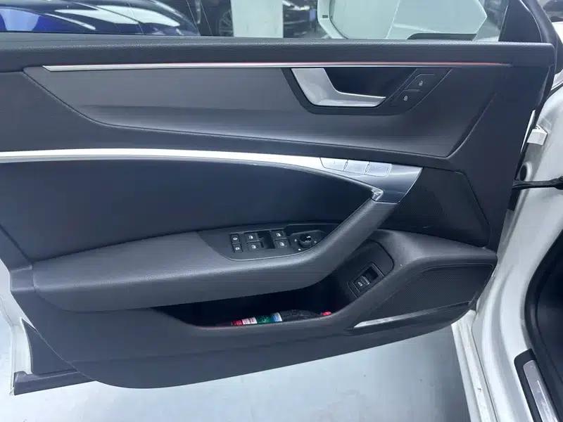 Audi A7 2020 40 TFSI Luxury — миниатюра 17