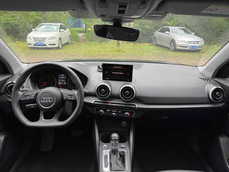 Audi Q2L 2022 35 TFSI Fashion Dynamic Edition — миниатюра 34