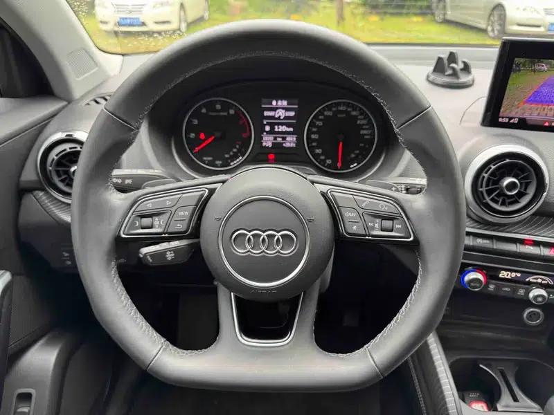 Audi Q2L 2022 35 TFSI Fashion Dynamic Edition — миниатюра 37