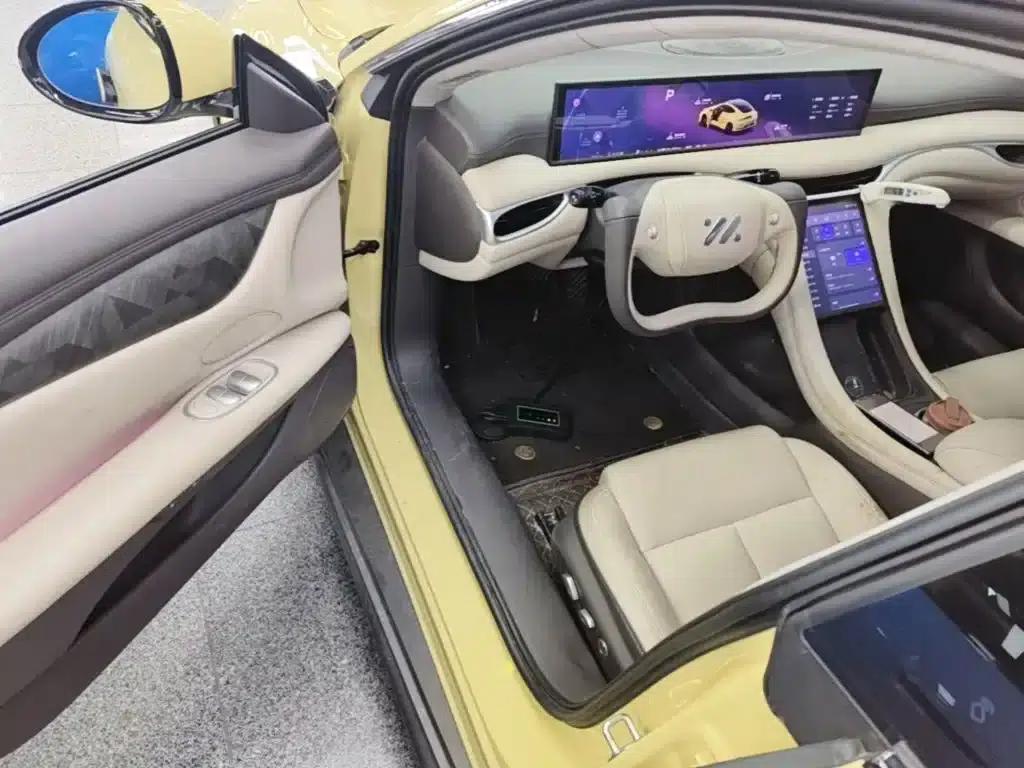Zhiji L6 2024 Max Standard Edition — миниатюра 16