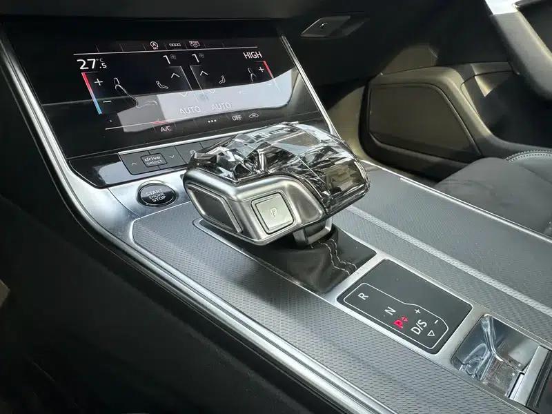 Audi A7L 2022 45 TFSI quattro S-line Paladin — миниатюра 11
