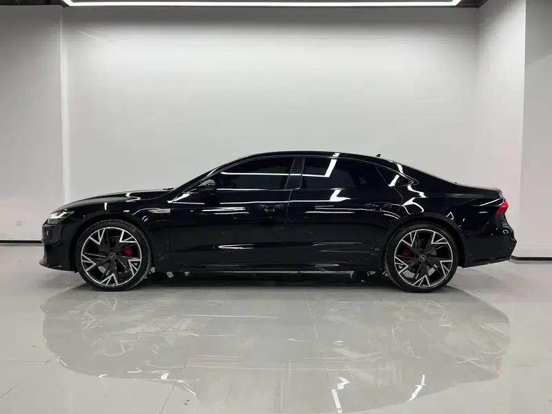 2024 Audi A7L 45 TFSI quattro Black Edition — миниатюра 3