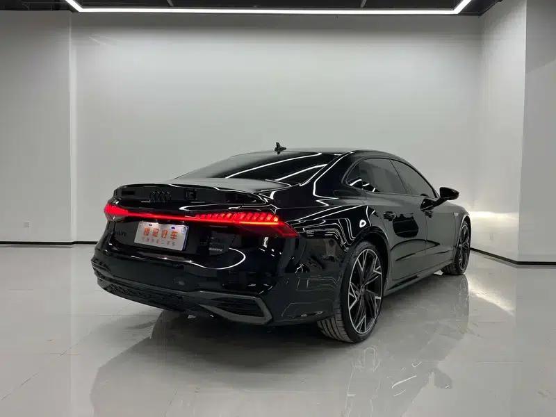2024 Audi A7L 45 TFSI quattro Black Edition — миниатюра 6