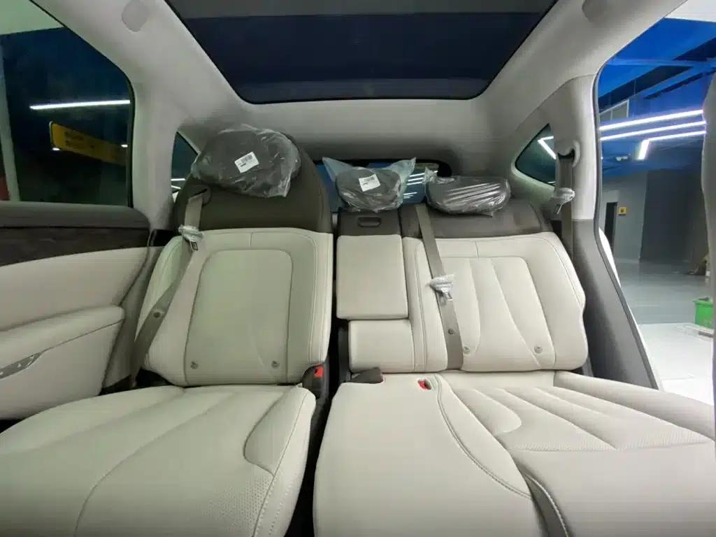 2024 Smart LS7 90kWh Max Elite Rear-Wheel Drive Edition — миниатюра 24
