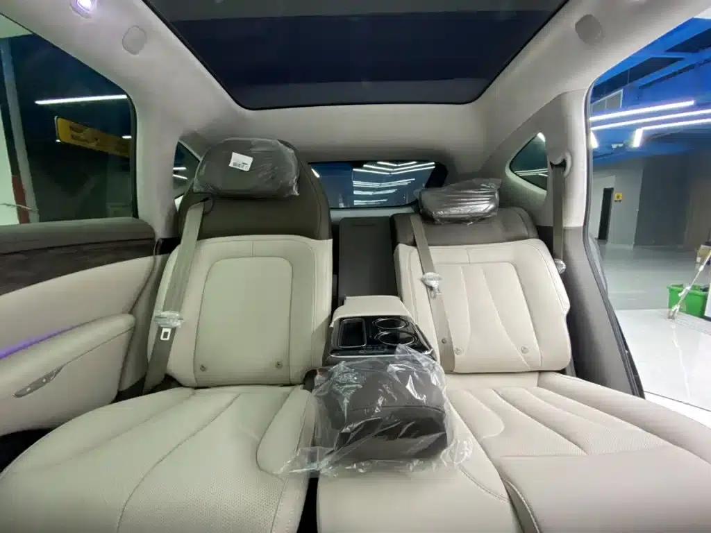 2024 Smart LS7 90kWh Max Elite Rear-Wheel Drive Edition — миниатюра 24