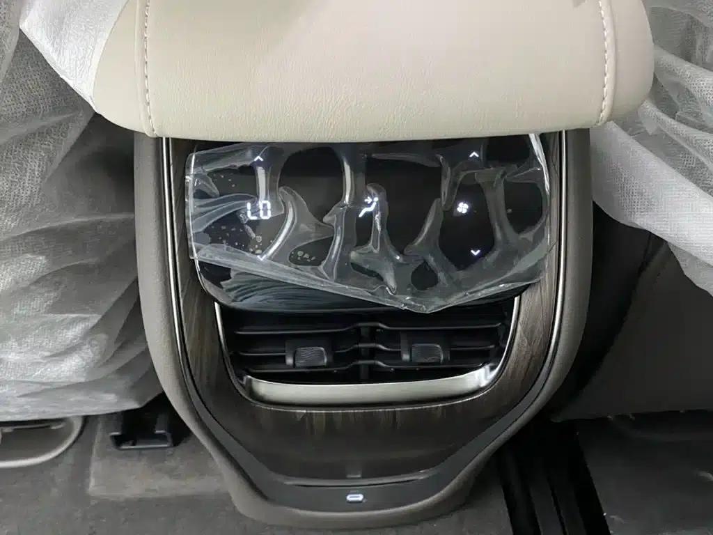 2024 Smart LS7 90kWh Max Elite Rear-Wheel Drive Edition — миниатюра 27