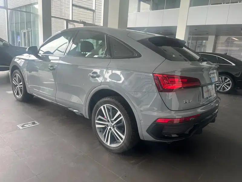 Audi Q5L Sportback 2021 45 TFSI Premium Edition — миниатюра 4