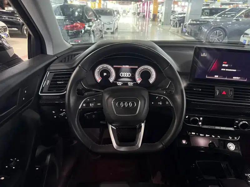 Audi Q5L Sportback 2022 40 TFSI RS Package (Sports Edition) — миниатюра 7