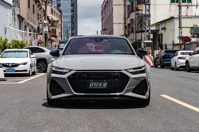 2022 Audi RS 6 RS 6 4.0T Avant — миниатюра 2