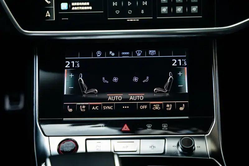 2022 Audi RS 6 RS 6 4.0T Avant — миниатюра 11