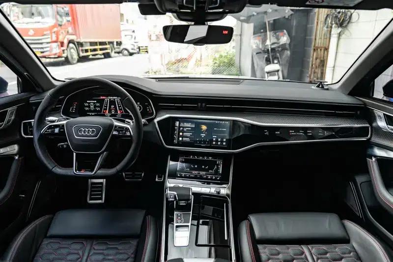 2022 Audi RS 6 RS 6 4.0T Avant — миниатюра 15