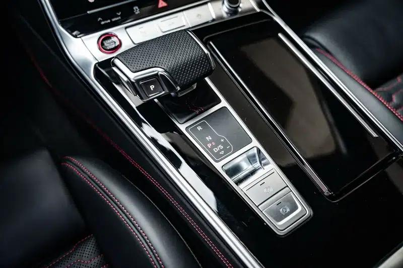 2022 Audi RS 6 RS 6 4.0T Avant — миниатюра 18