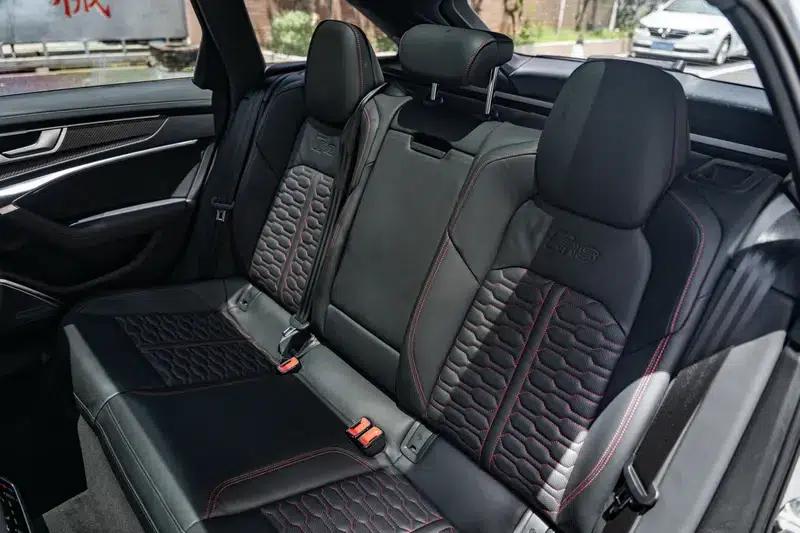 2022 Audi RS 6 RS 6 4.0T Avant — миниатюра 22