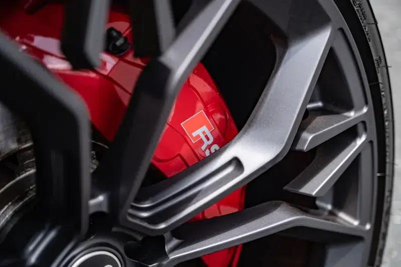 2022 Audi RS 6 RS 6 4.0T Avant — миниатюра 10