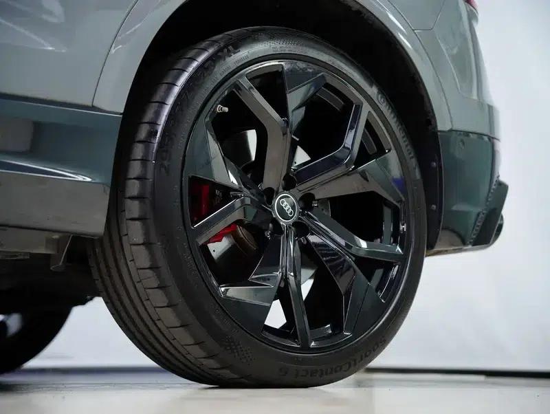 2022 Audi RS Q8 4.0T — миниатюра 36