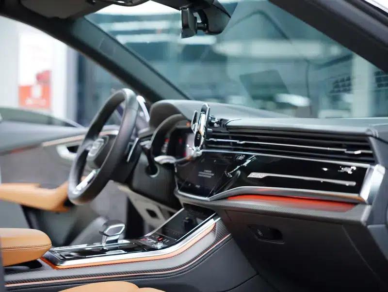 2022 Audi RS Q8 4.0T — миниатюра 45