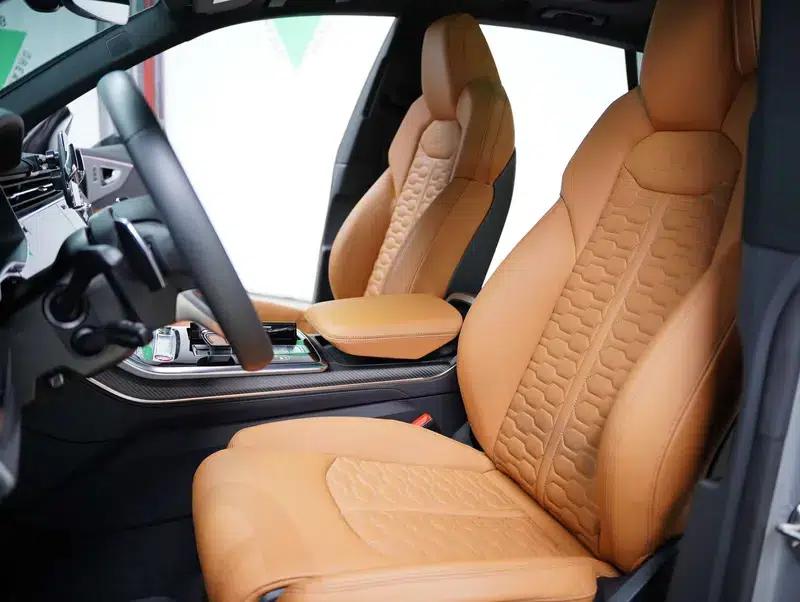 2022 Audi RS Q8 4.0T — миниатюра 47