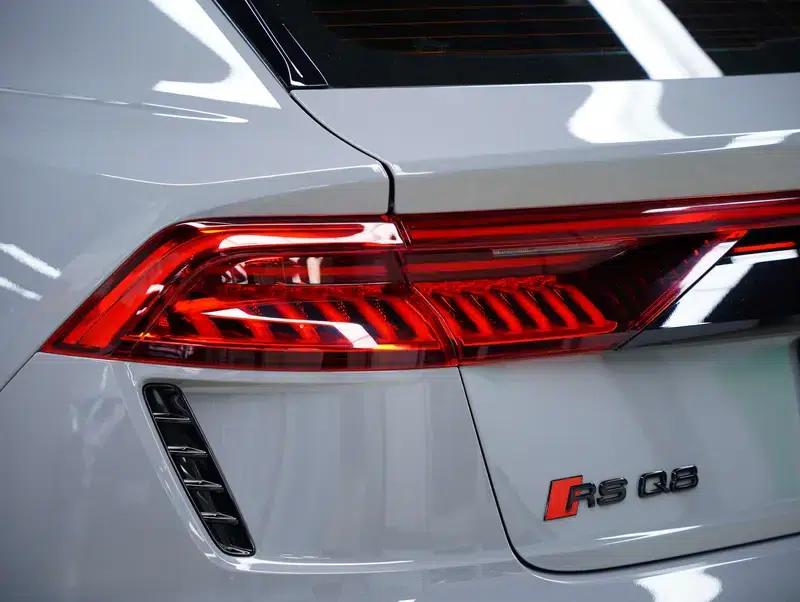 2022 Audi RS Q8 4.0T — миниатюра 9