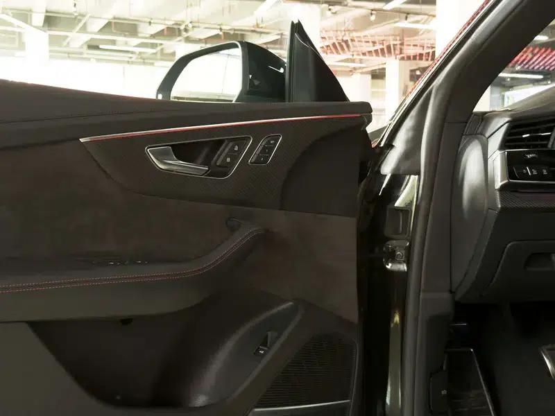 2022 Audi RS Q8 4.0T — миниатюра 19