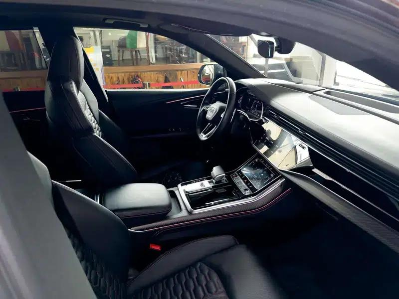 2022 Audi RS Q8 4.0T — миниатюра 23
