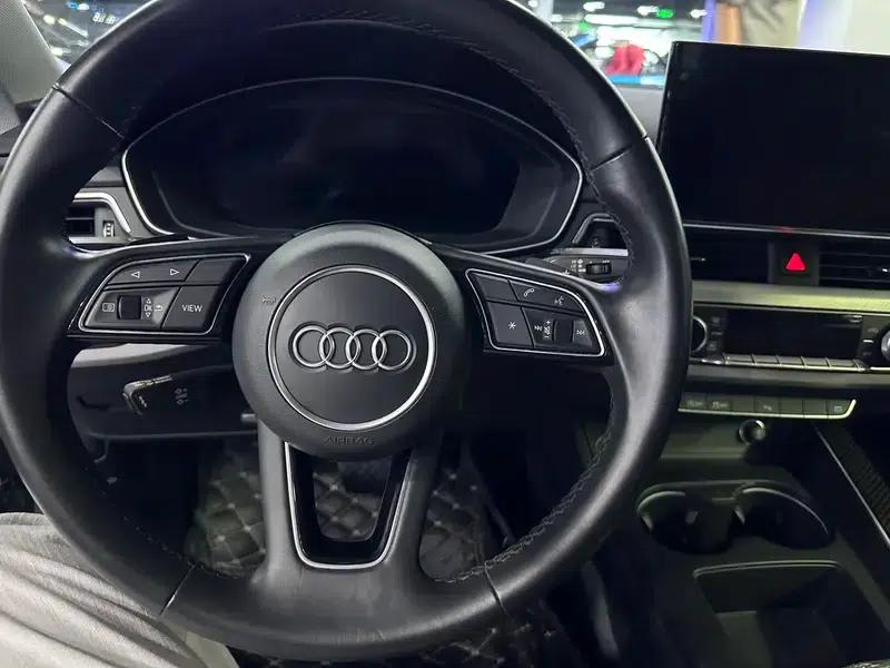 Audi A5 2021 Sportback 40 TFSI Fashionable Elegant Model — миниатюра 13