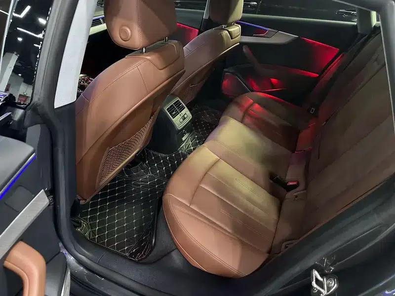 Audi A5 2021 Sportback 40 TFSI Fashionable Elegant Model — миниатюра 15