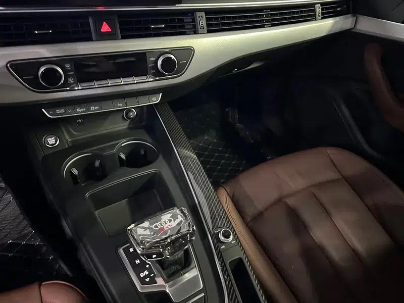 Audi A5 2021 Sportback 40 TFSI Fashionable Elegant Model — миниатюра 7