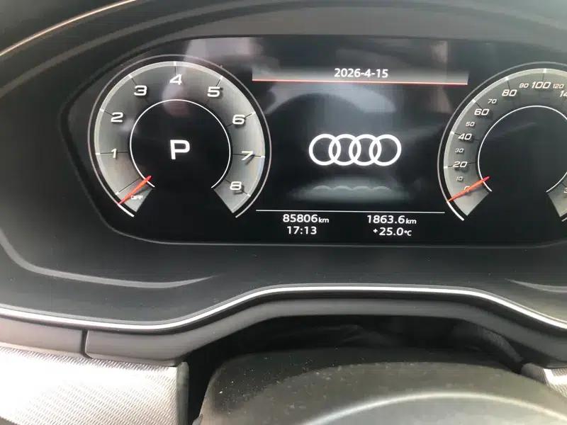 Audi A5 2021 Sportback 40 TFSI Fashionable Elegant Model — миниатюра 8