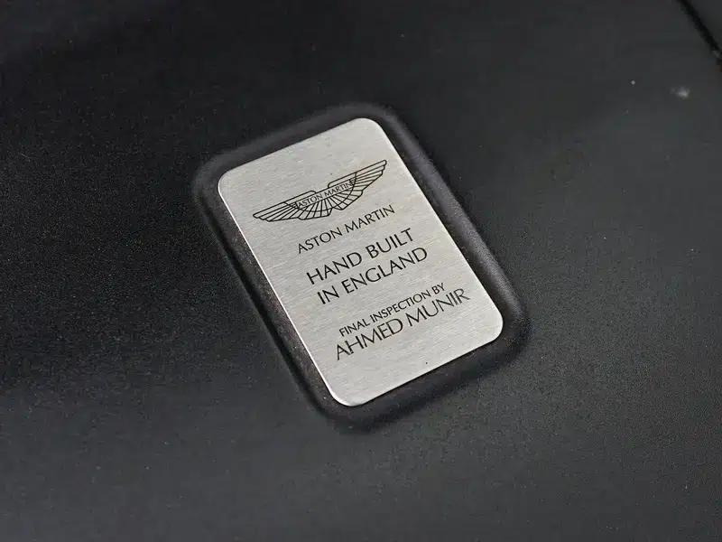 2013 Vanquish 6.0L Standard Model — миниатюра 11