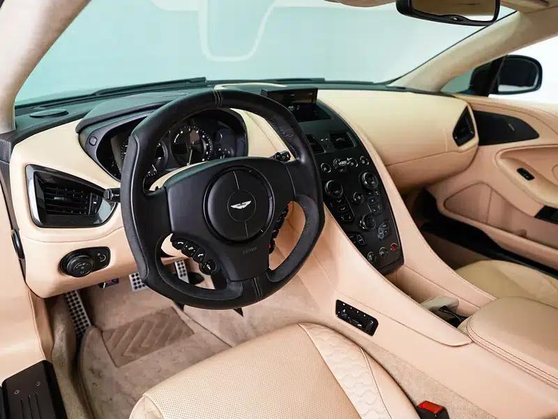 2013 Vanquish 6.0L Standard Model — миниатюра 18