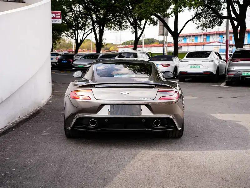 2013 Vanquish 6.0L Standard Model — миниатюра 6