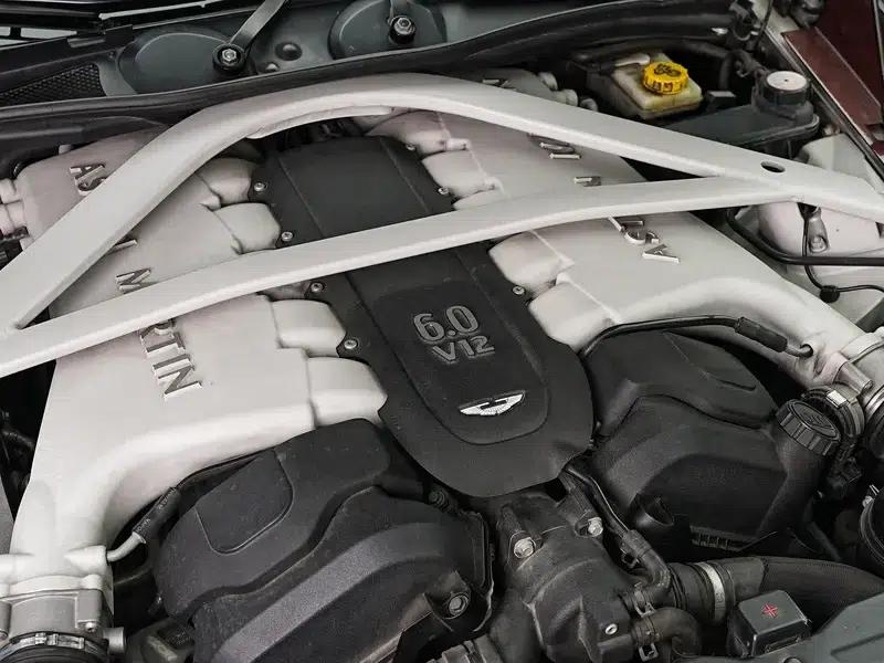 2013 Vanquish 6.0L Standard Model — миниатюра 7