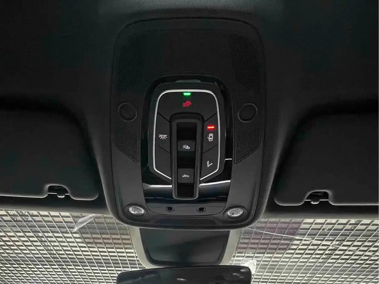 Audi A6L 2023 45 TFSI Premium Dynamic Edition — миниатюра 17