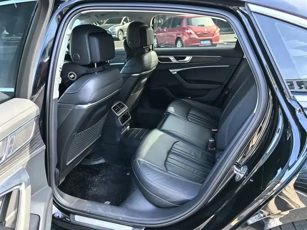 Audi A6L 2024 45 TFSI quattro Premium Elegance — миниатюра 6