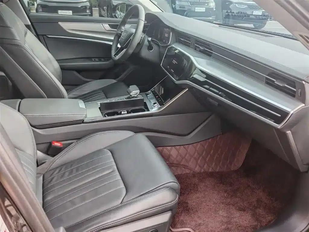 Audi A6L 2023 40 TFSI Luxury Elegance — миниатюра 5