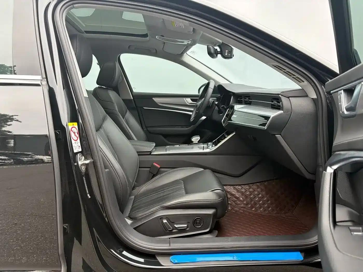 Audi A6L 2024 45 TFSI Premium Dynamic Edition — миниатюра 23