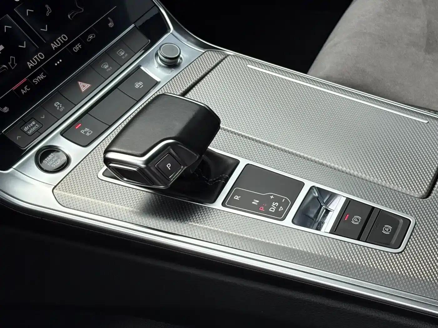 Audi A6L 2021 45 TFSI quattro Premium Dynamic Edition — миниатюра 14