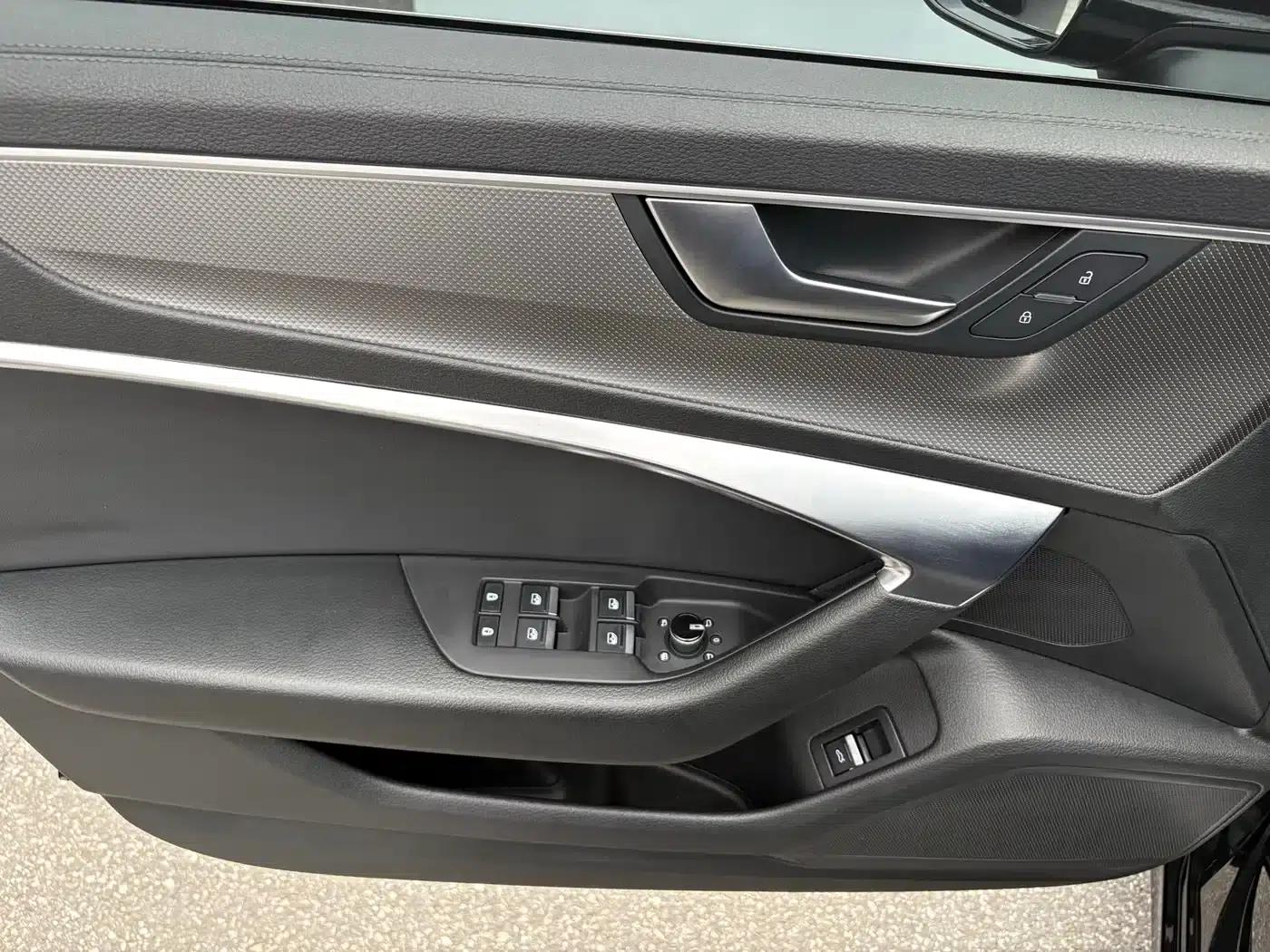 Audi A6L 2021 45 TFSI quattro Premium Dynamic Edition — миниатюра 17