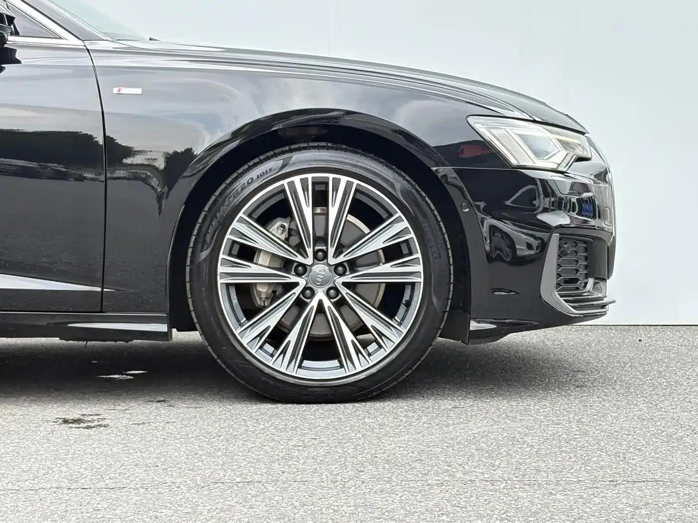 Audi A6L 2021 45 TFSI quattro Premium Dynamic Edition — миниатюра 25