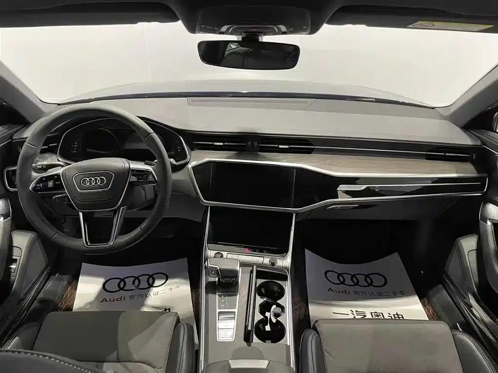 Audi A6L 2023 Facelift 45 TFSI quattro Premium Dynamic Edition — миниатюра 7