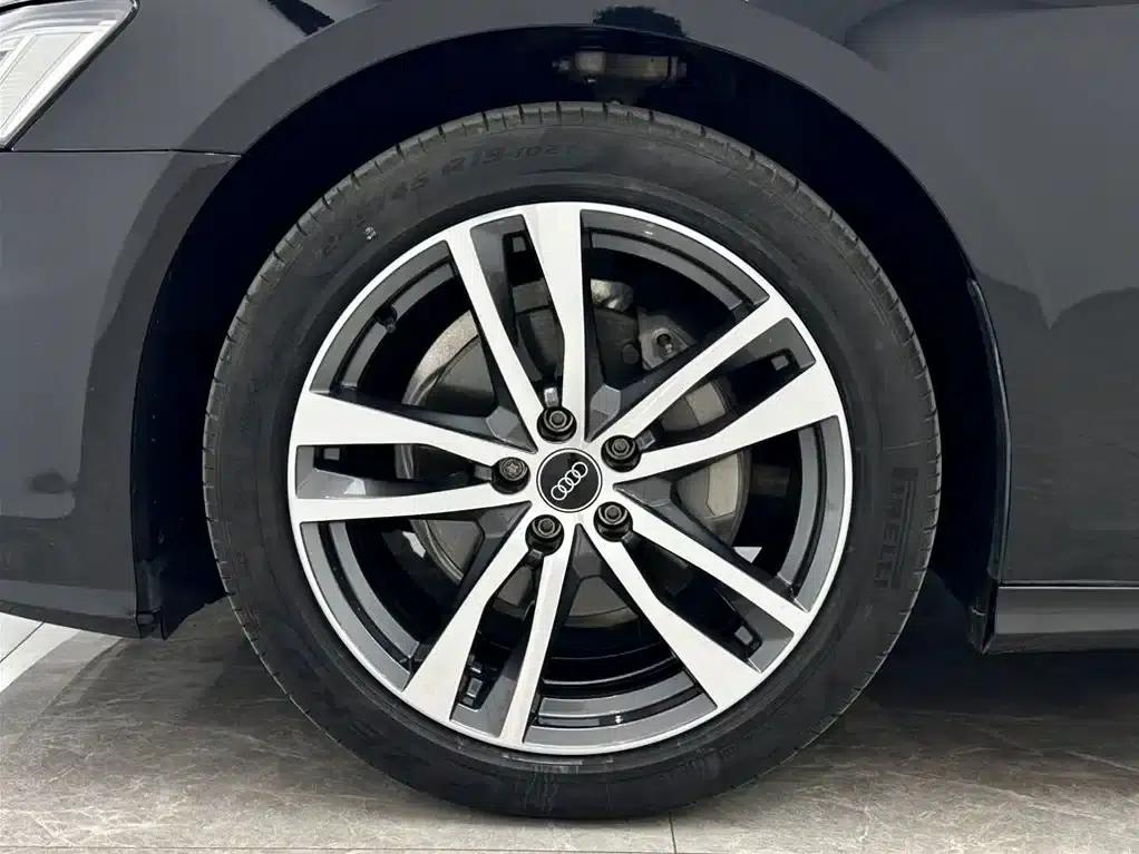 Audi A6L 2024 40 TFSI Luxury Dynamic — миниатюра 19