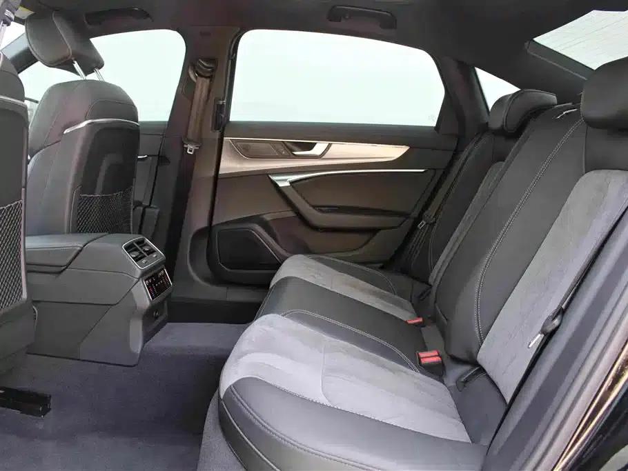 Audi A6L 2020 45 TFSI quattro Premium Dynamic Edition — миниатюра 10