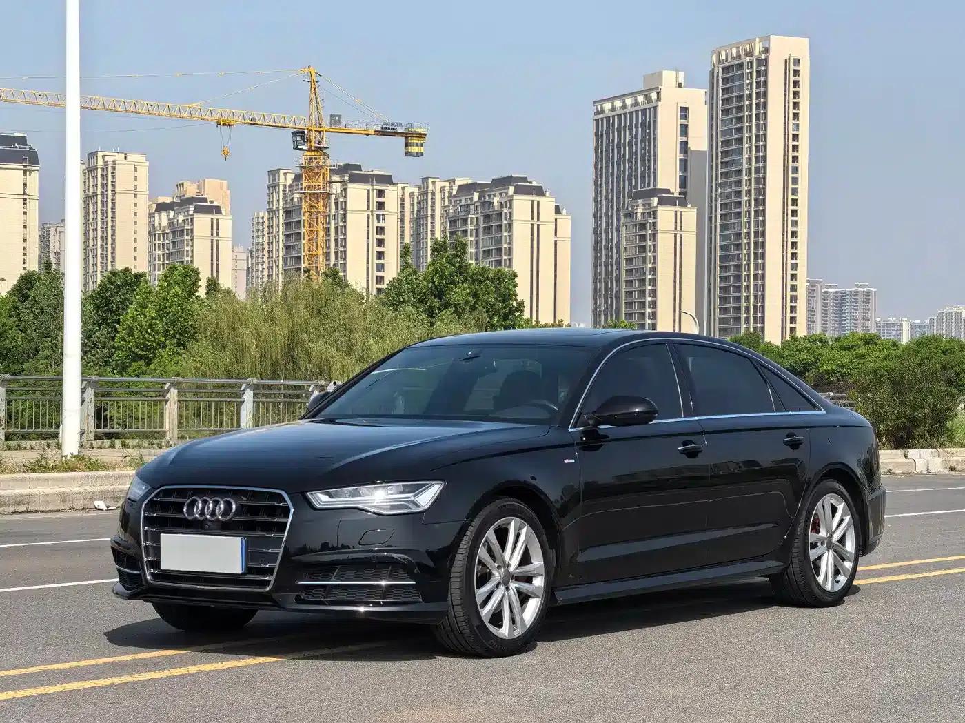 Audi A6L 2018 30th Anniversary Edition 35 TFSI Sport — миниатюра 1